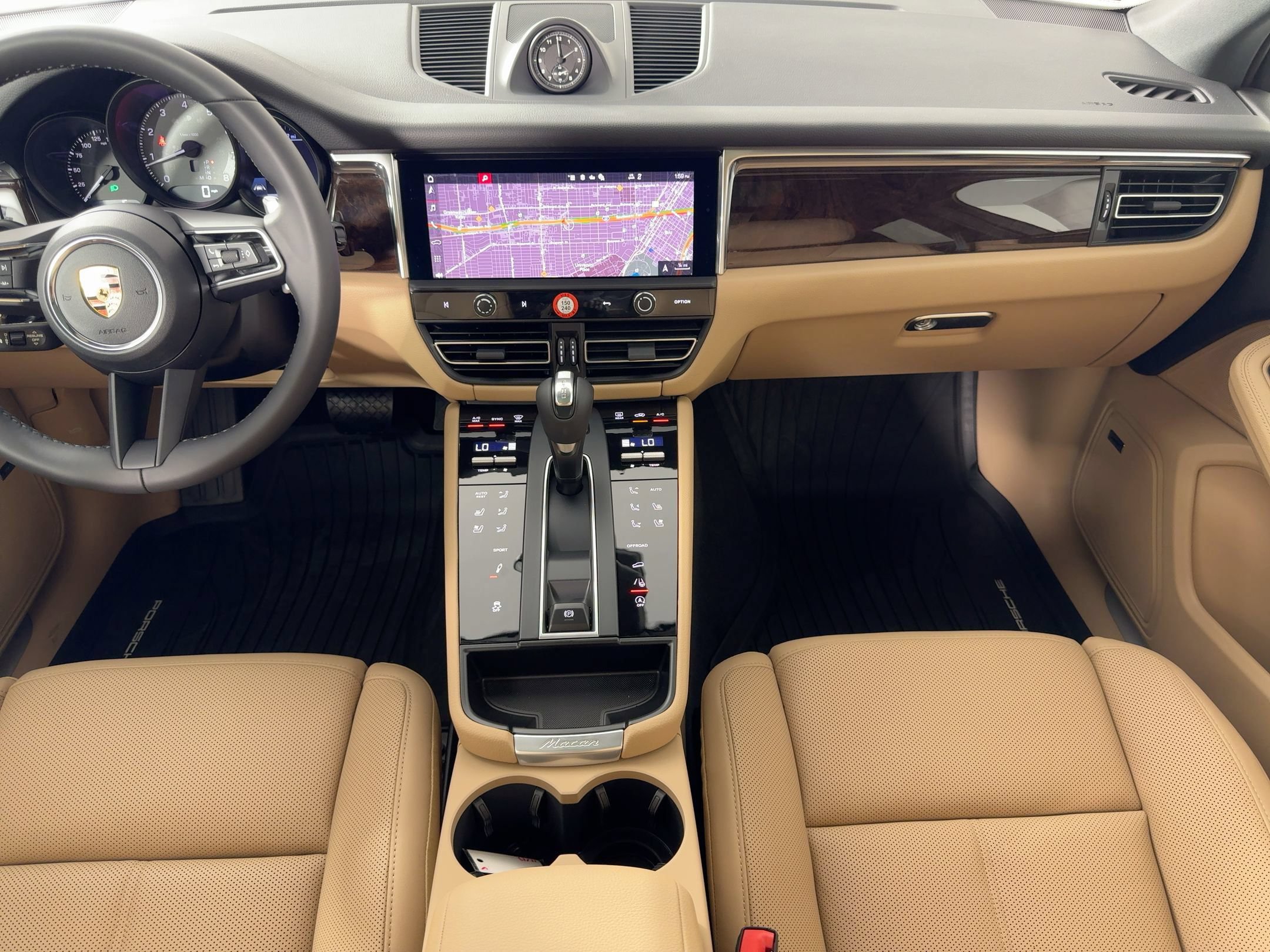 Certified 2026 Porsche Macan S AWD/4WD image 28