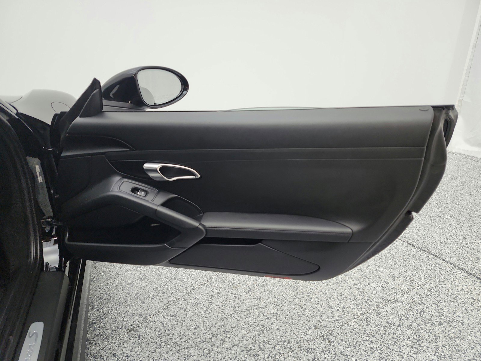 Used 2020 Porsche 718 Cayman S image 24