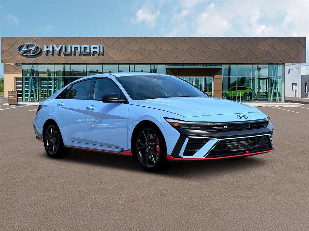 Used 2025 Hyundai Elantra N FWD image 12