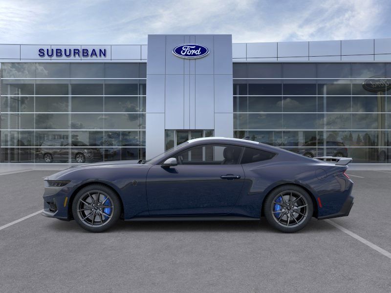 New 2025 Ford Mustang Dark Horse RWD video 3