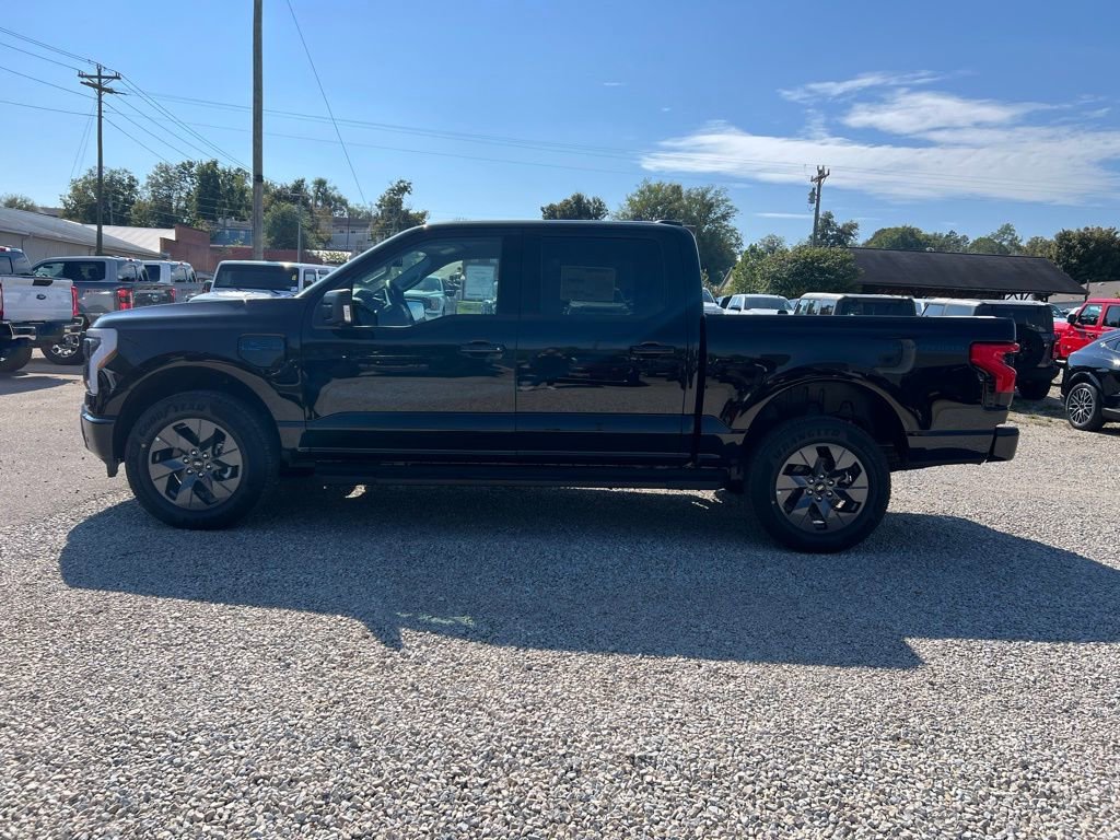 New 2025 Ford F150 Lightning Flash image 5