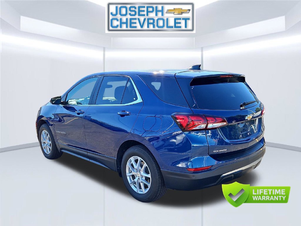 Used 2022 Chevrolet Equinox LT FWD image 4