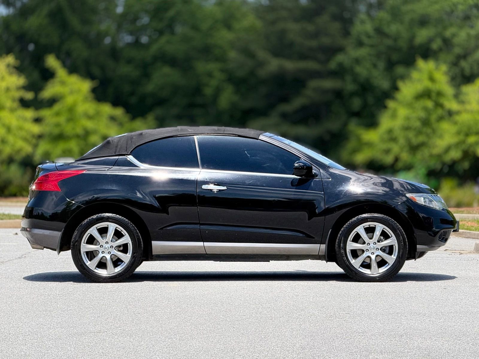 Used 2014 Nissan Murano CrossCabriolet w/ Navigation Package AWD/4WD image 12