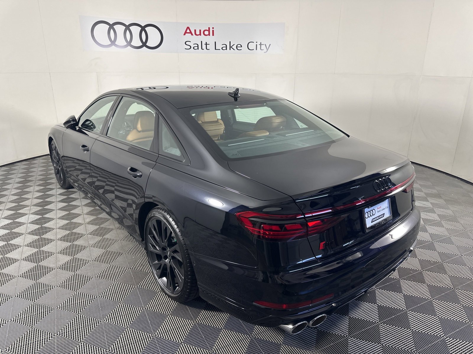 New 2025 Audi S8 image 5
