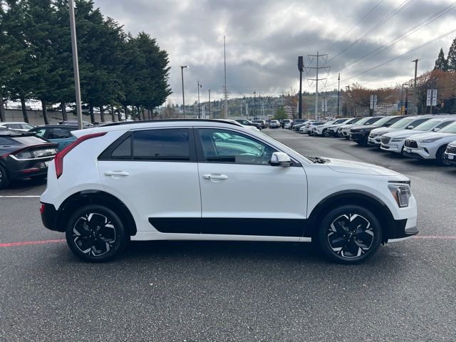 Certified 2025 Kia Niro Wind image 6