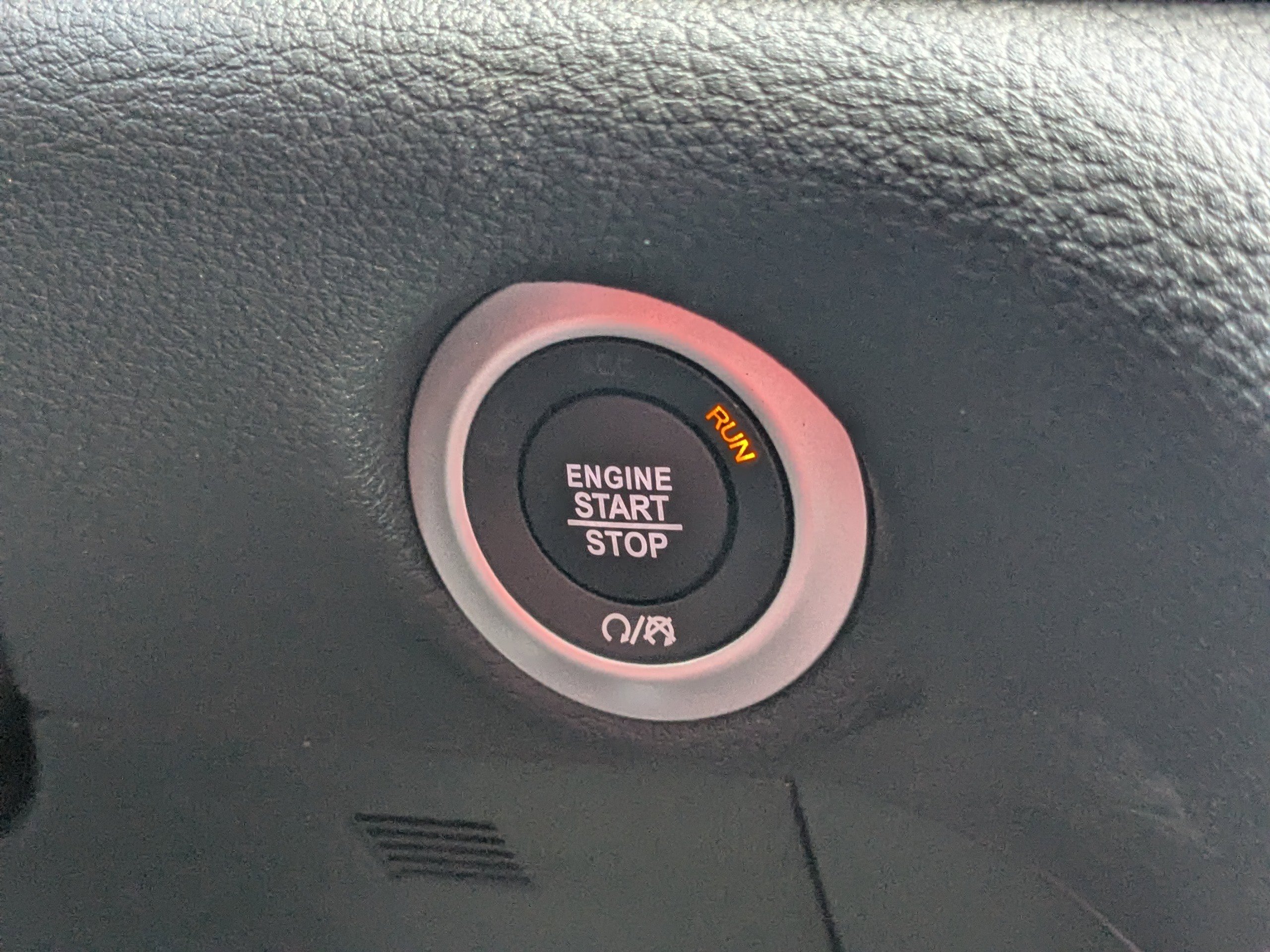 New 2026 Chrysler Pacifica Limited image 28