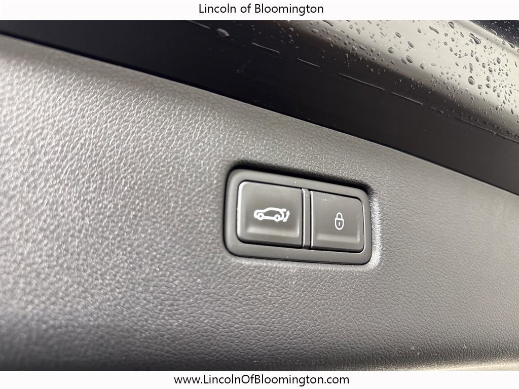 Used 2023 Genesis GV70 3.5T Sport w/ Sport Prestige Package image 63