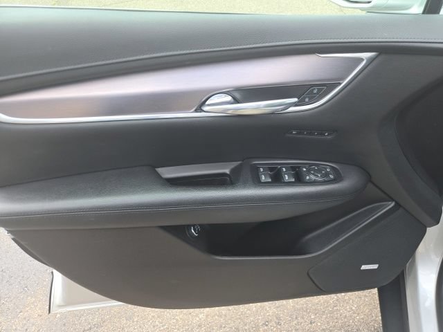 Used 2019 Cadillac XT5 Luxury FWD image 28