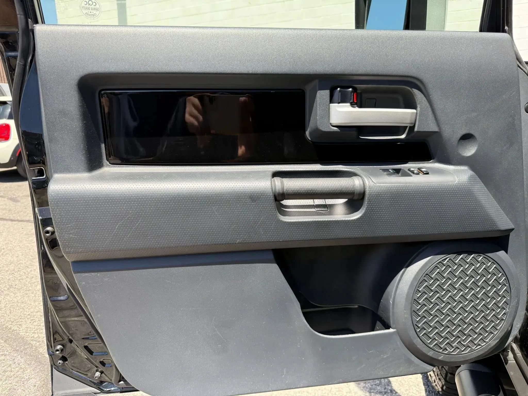 Used 2014 Toyota FJ Cruiser 4WD w/ Upgrade Package image 12