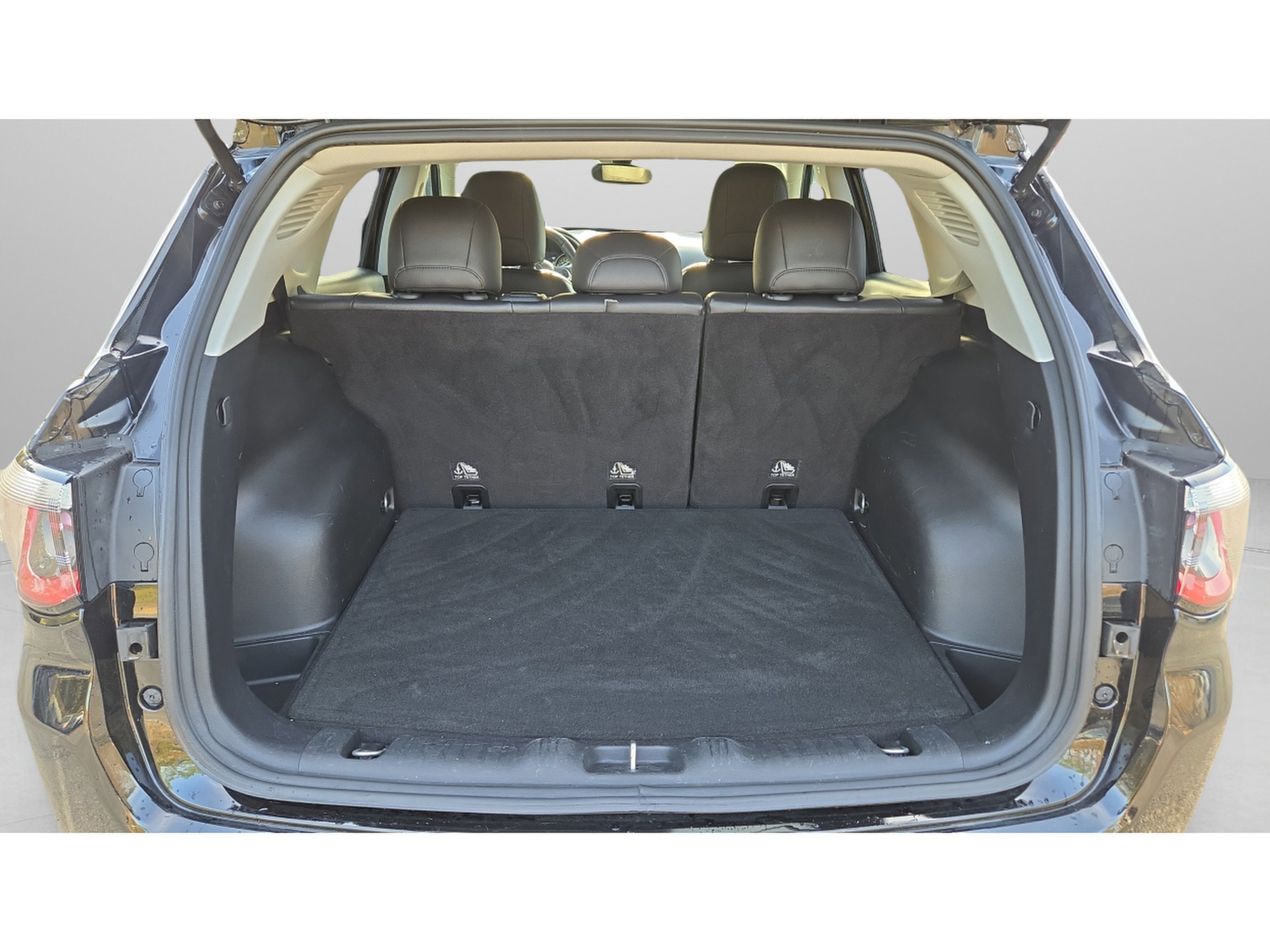 Used 2017 Jeep Compass Limited image 10