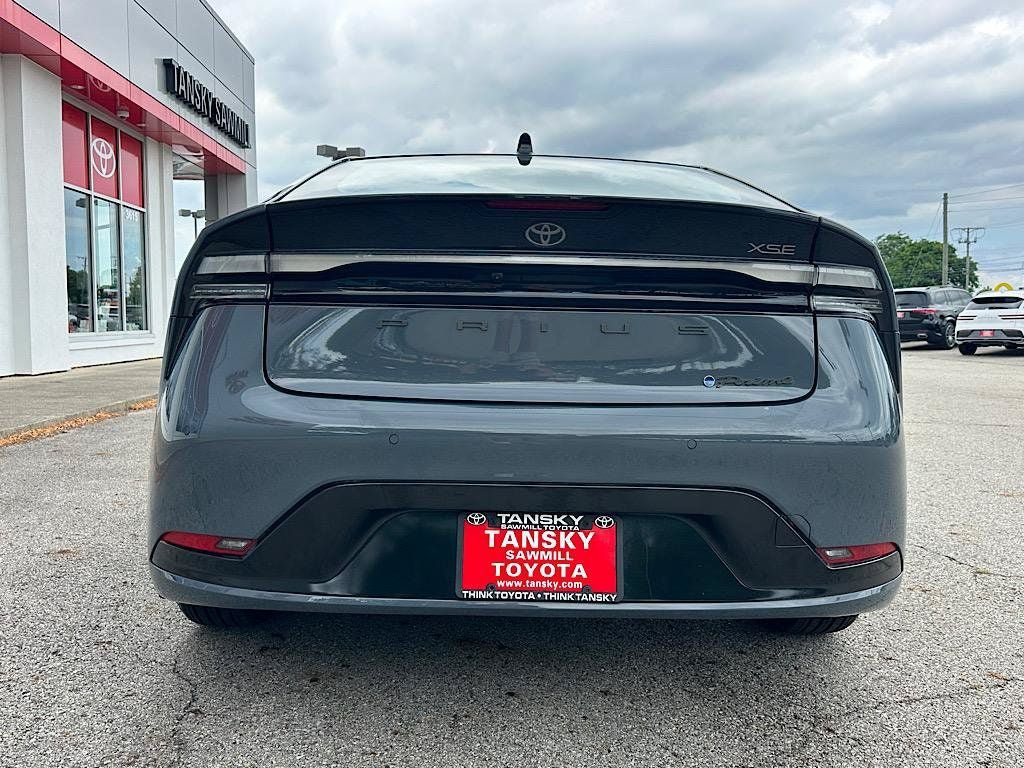 Certified 2023 Toyota Prius Prime FWD image 4