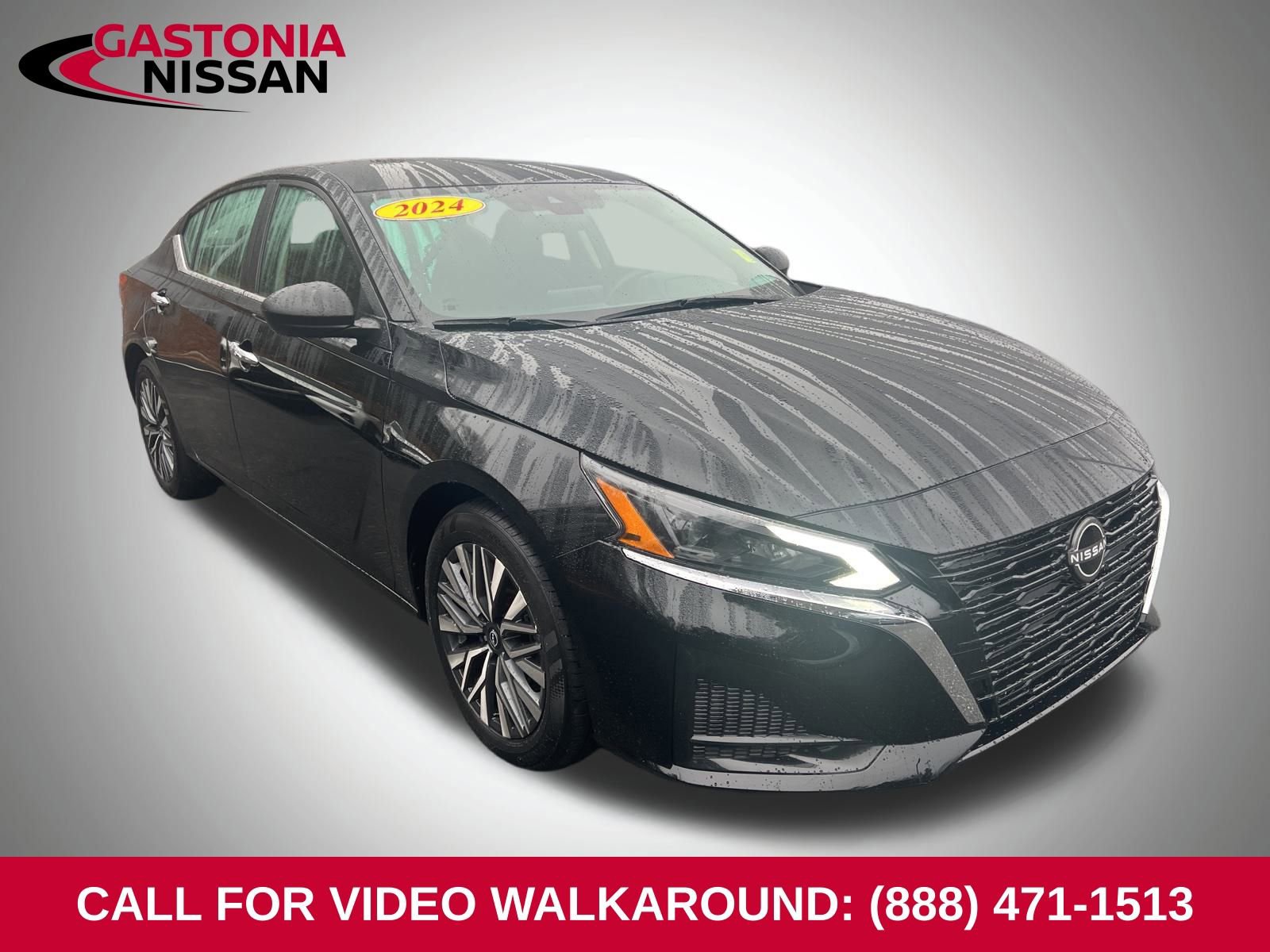 Used 2024 Nissan Altima 2.5 SV image 1