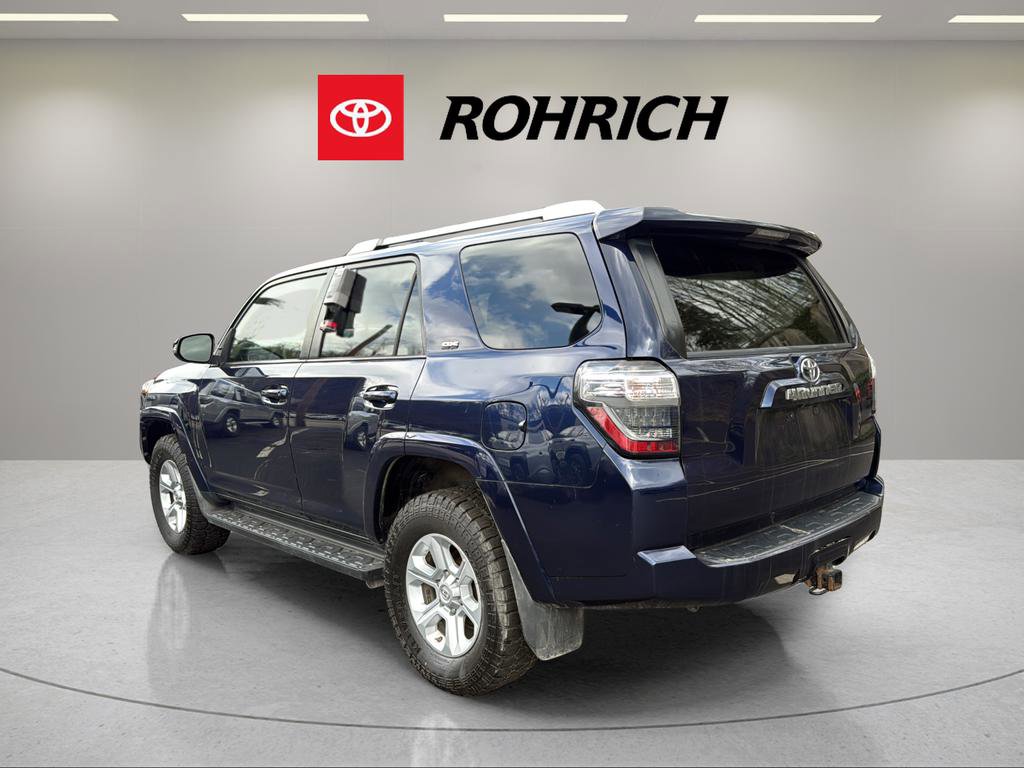 Used 2018 Toyota 4Runner SR5 Premium image 8
