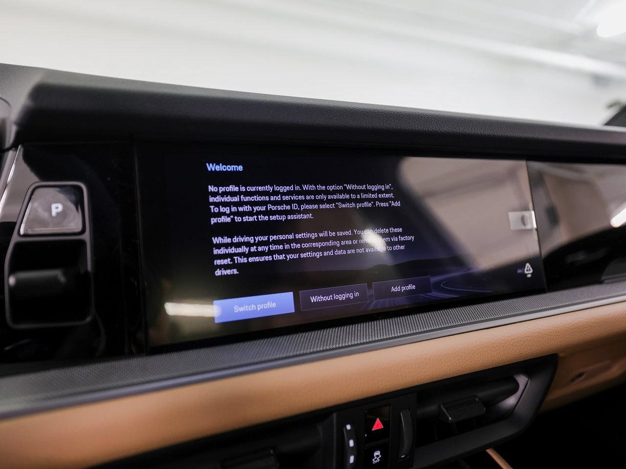 Certified 2026 Porsche Cayenne AWD/4WD image 17