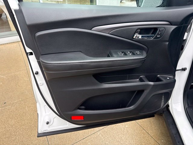 Used 2023 Honda Ridgeline RTL image 15