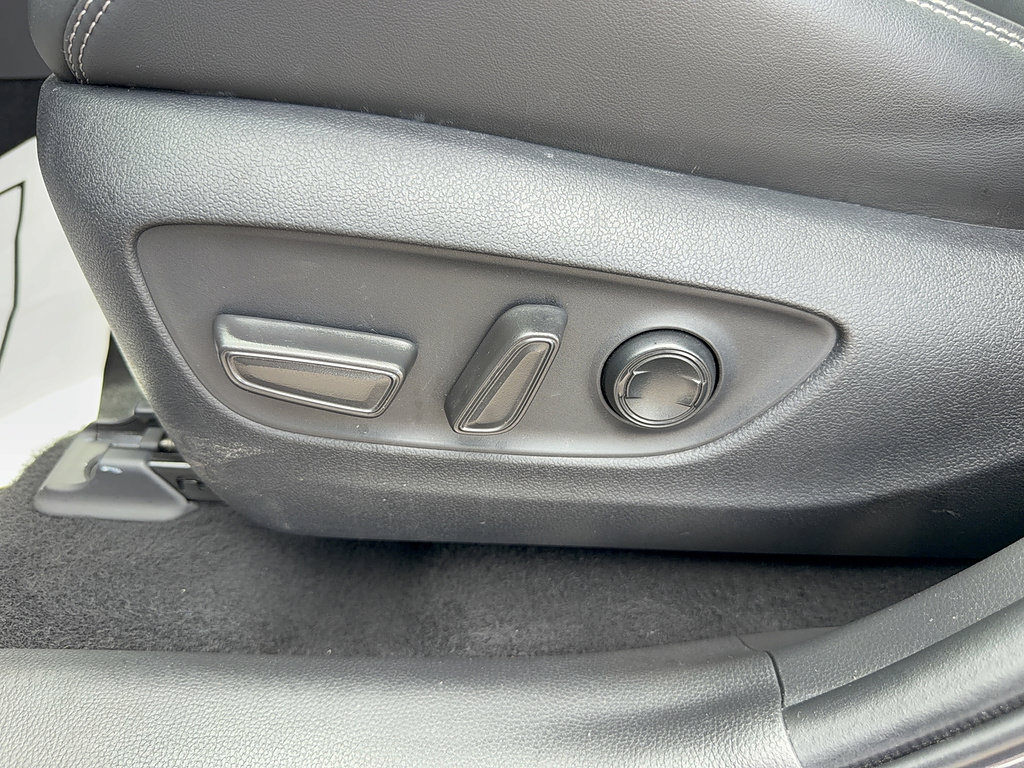 Used 2025 Toyota RAV4 XLE Premium w/ Weather Package FWD image 36