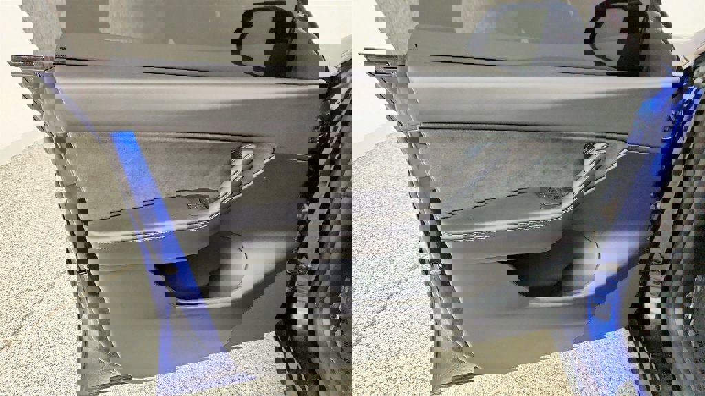 Used 2022 Tesla Model Y Performance image 11