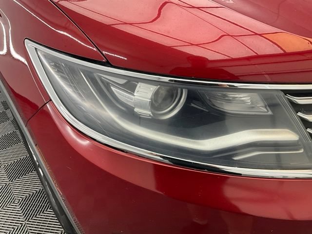 Used 2017 Lincoln MKX Select w/ Select Plus Package FWD image 28
