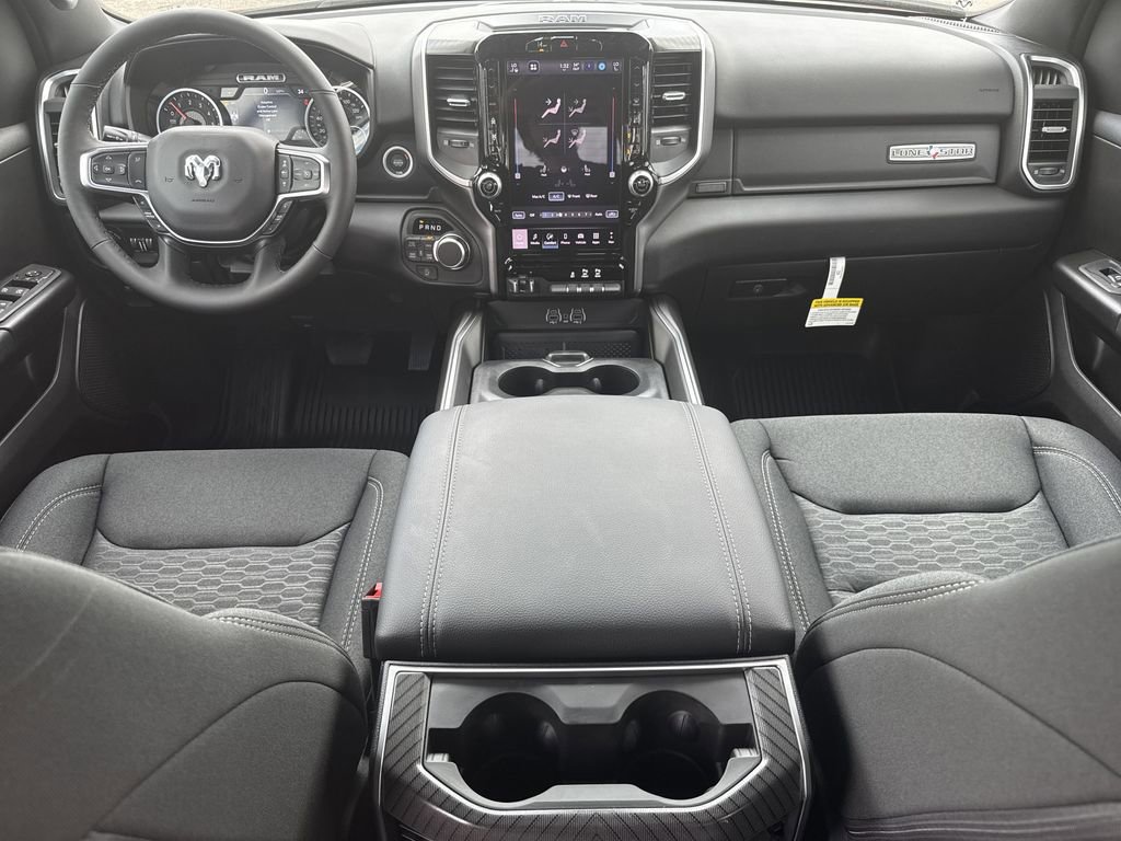 New 2026 RAM 1500 4x4 Crew Cab image 27