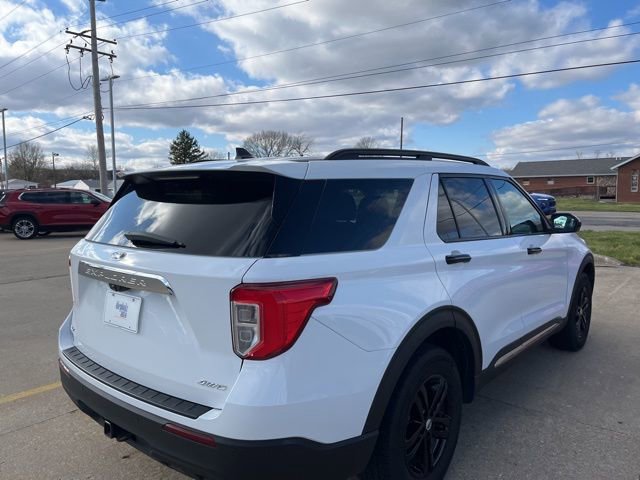 Used 2021 Ford Explorer XLT w/ Class III Trailer Tow Package AWD/4WD image 5