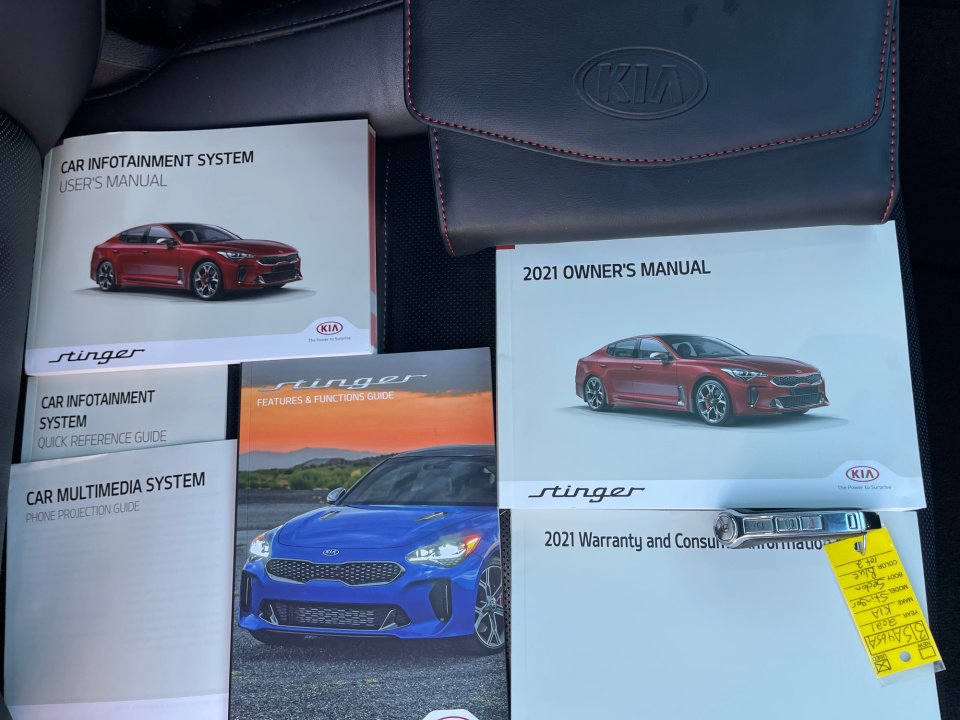 Used 2021 Kia Stinger GT2 image 34