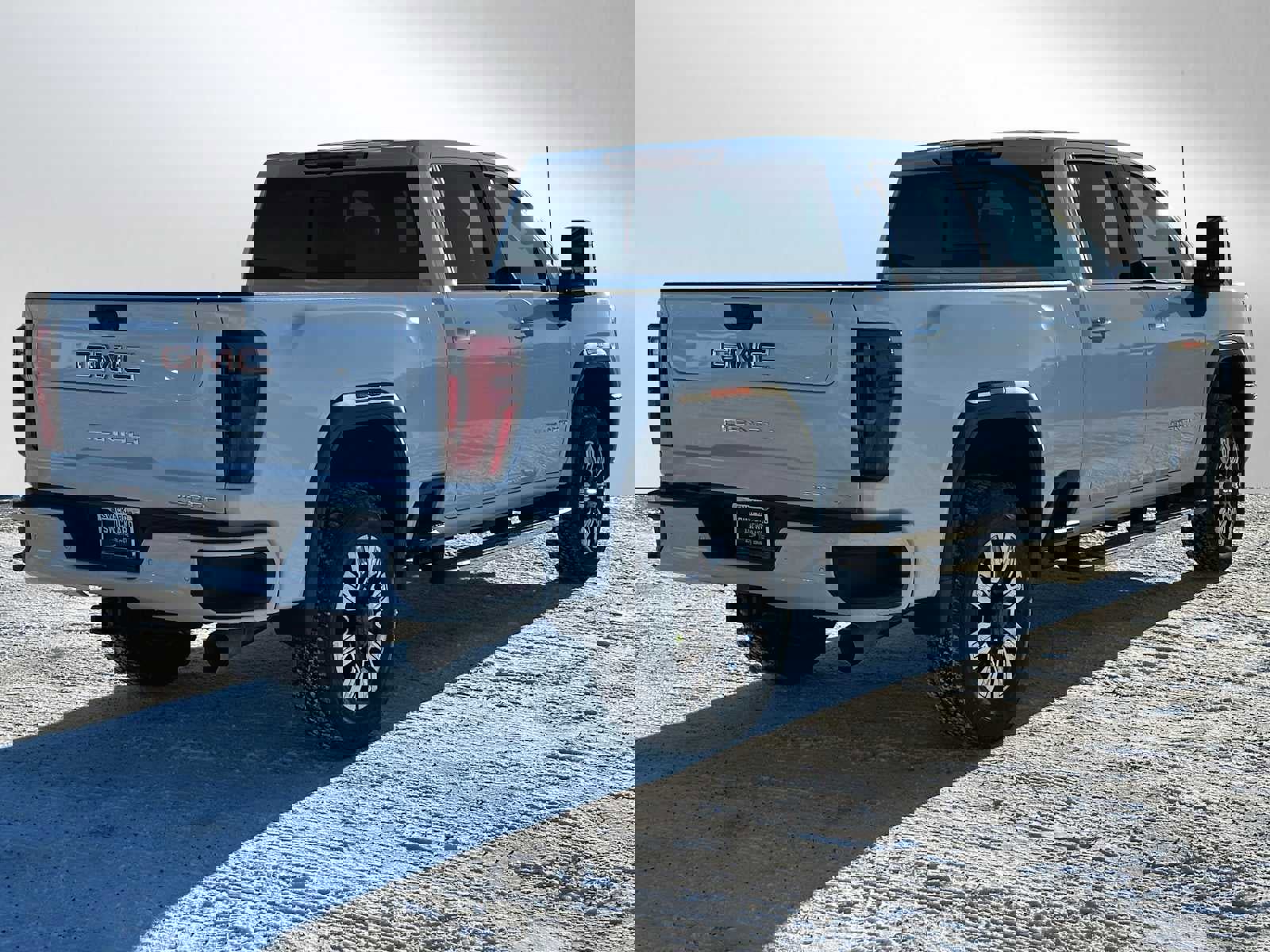 New 2026 GMC Sierra 2500 Denali w/ Denali Reserve Package image 3