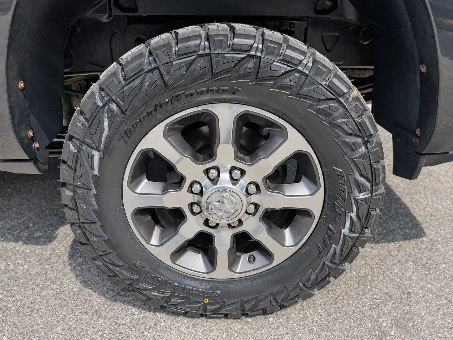 Used 2022 RAM 3500 Limited AWD/4WD image 23