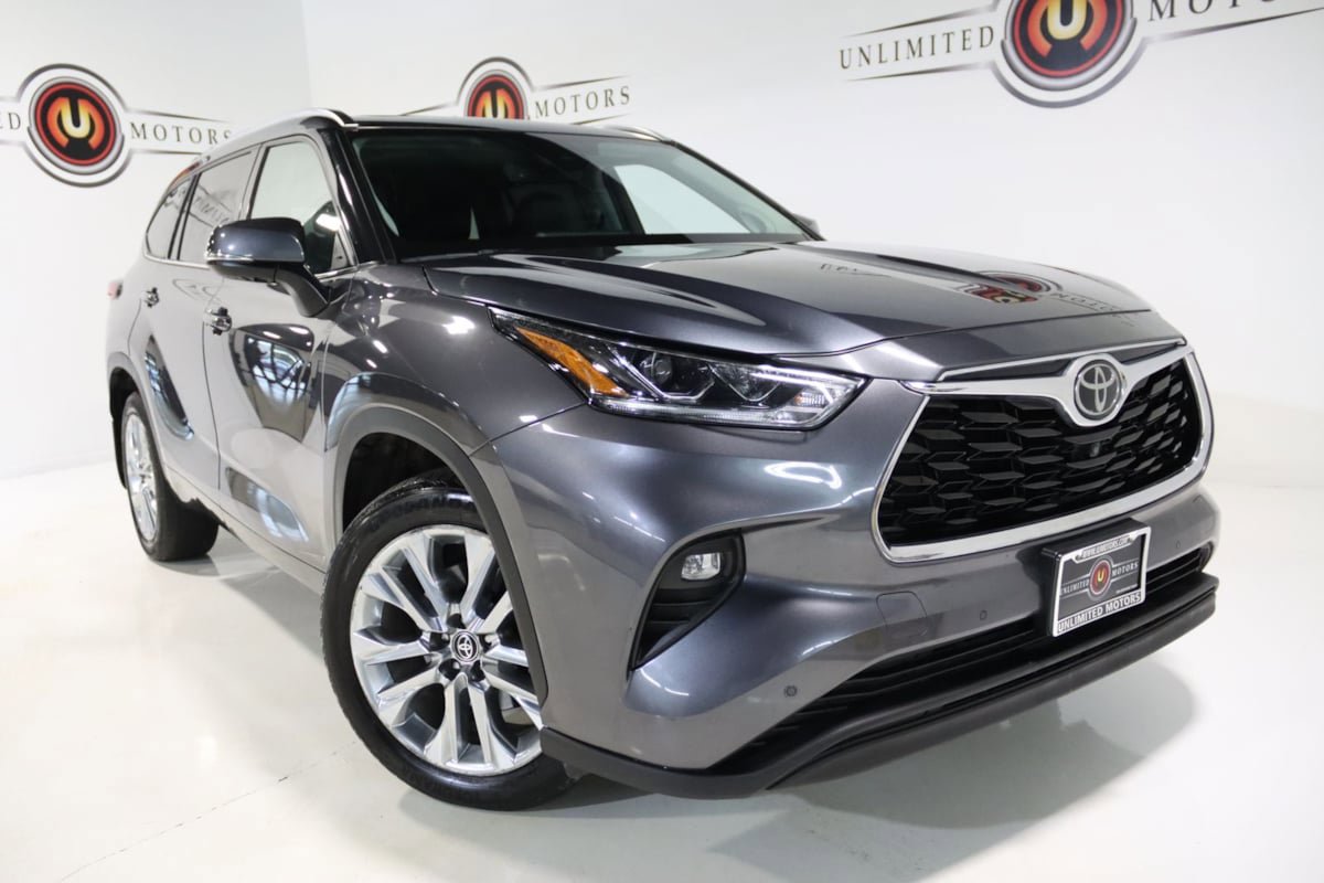 Used 2021 Toyota Highlander Limited image 8