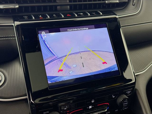 Used 2024 Jeep Grand Cherokee Altitude image 13