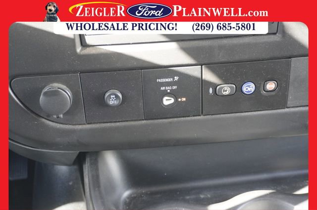 Used 2022 Chevrolet Express 2500 Work Van image 15