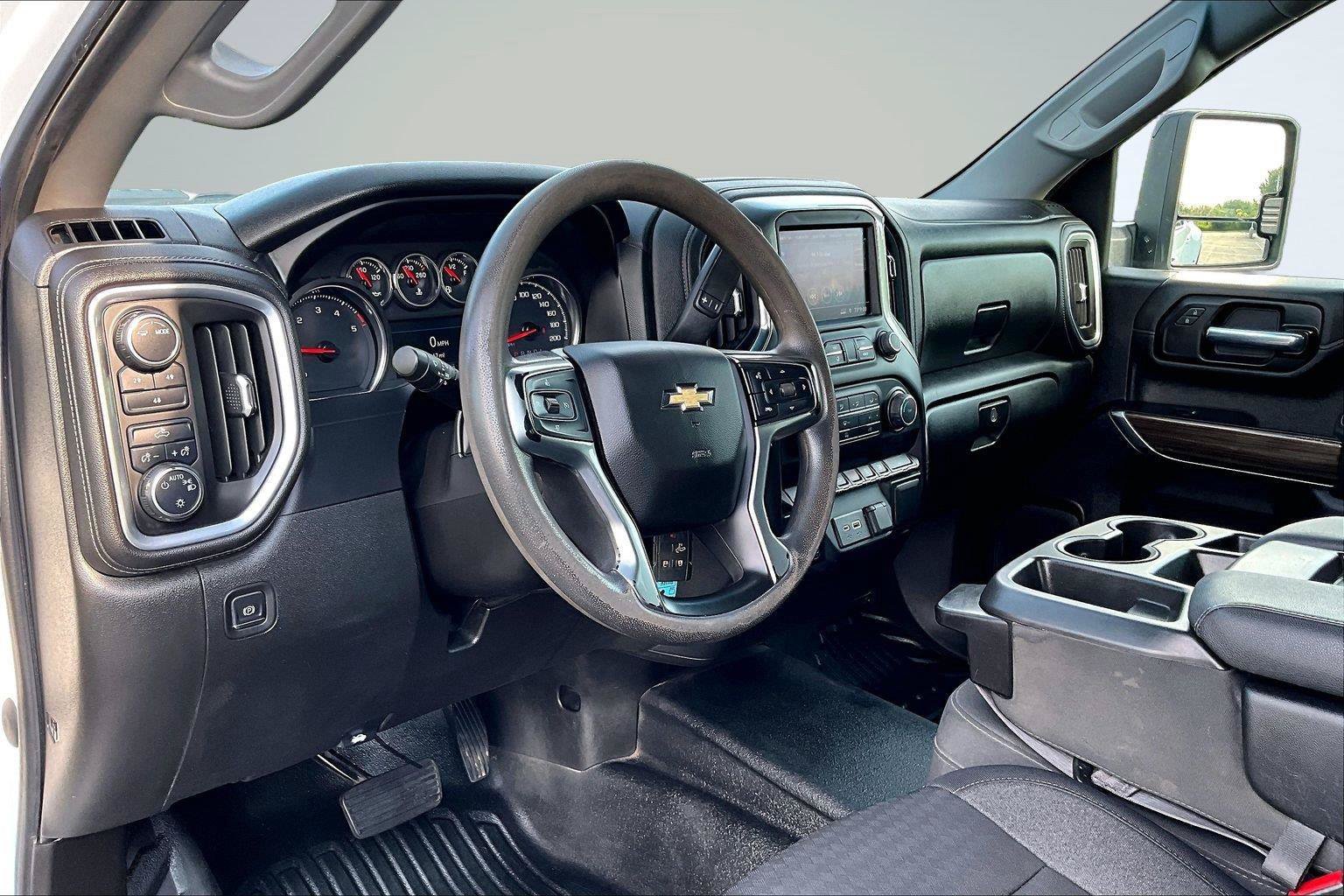 Used 2021 Chevrolet Silverado 3500 LT w/ Gooseneck/5TH Wheel Package AWD/4WD image 15