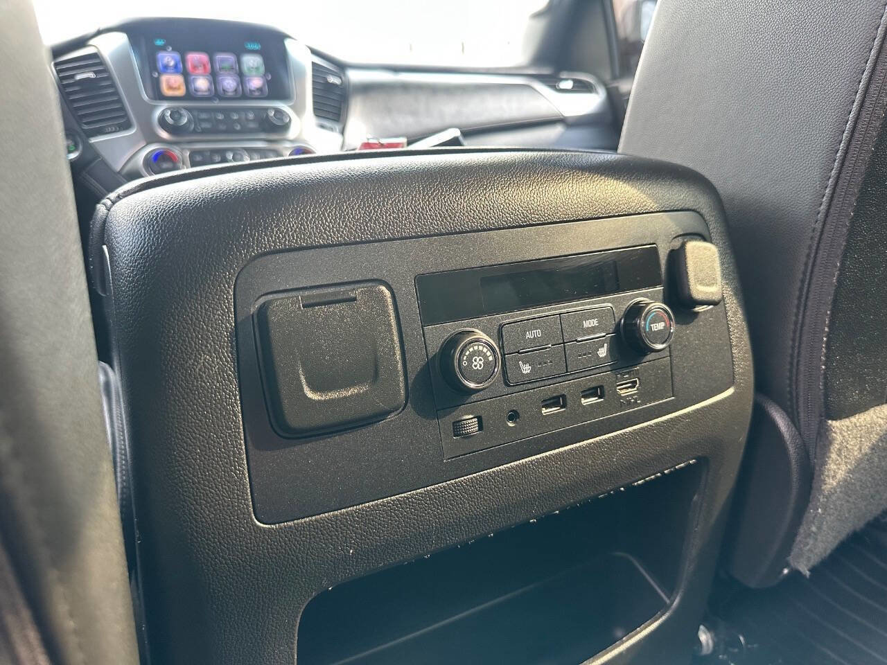 Used 2017 Chevrolet Tahoe Premier image 17