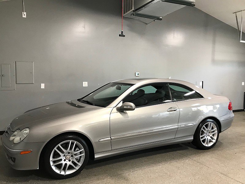 Used 2008 Mercedes-Benz CLK 350 Coupe image 7