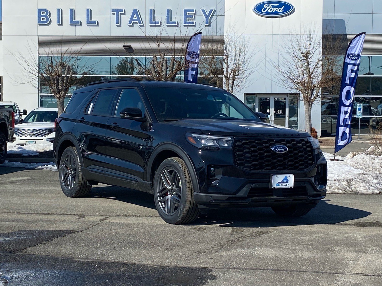New 2026 Ford Explorer ST-Line w/ ST-Line Street Pack RWD image 2