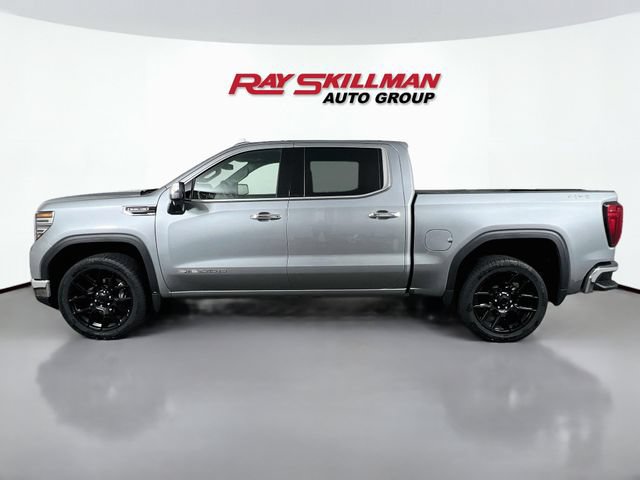 Used 2026 GMC Sierra 1500 SLT AWD/4WD image 4