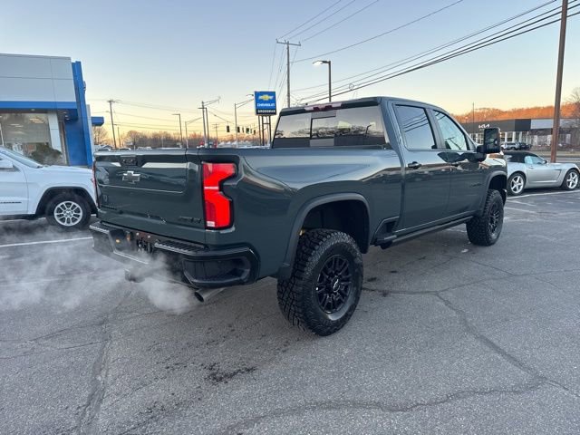 Used 2026 Chevrolet Silverado 2500 ZR2 w/ LPO, Dark Essentials Package image 7
