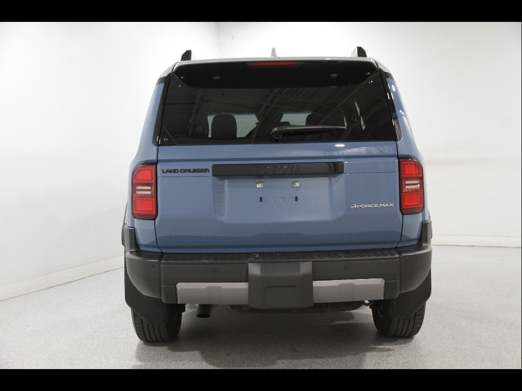 Used 2024 Toyota Land Cruiser w/ Premium Package image 22