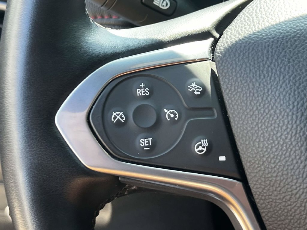 Used 2023 Chevrolet Traverse RS AWD/4WD image 21
