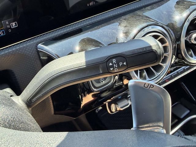 Used 2021 Mercedes-Benz CLA 35 AMG 4MATIC image 22