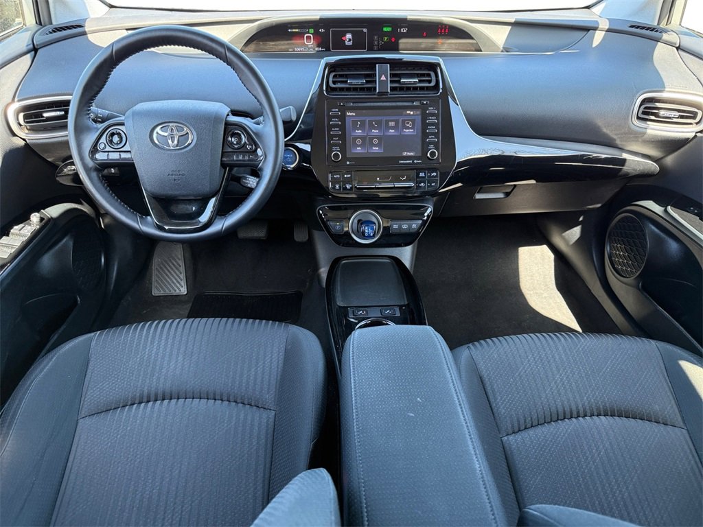 Used 2022 Toyota Prius Prime LE image 10