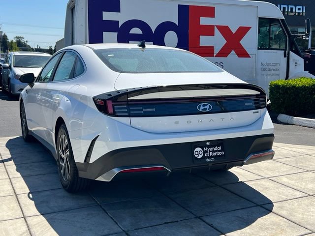 New 2026 Hyundai Sonata Blue FWD image 9
