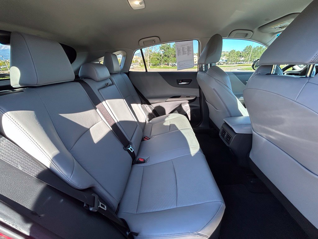 Used 2023 Toyota Venza Limited AWD/4WD image 30