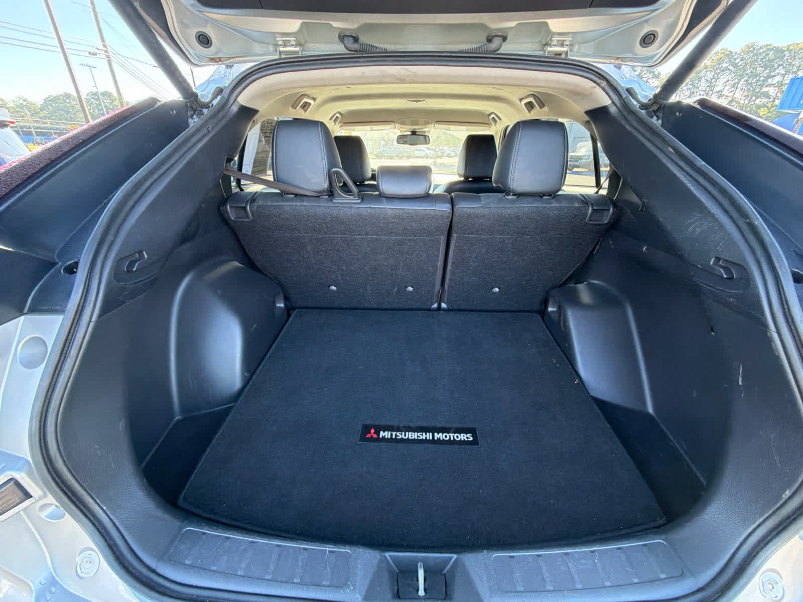 Used 2025 Mitsubishi Eclipse Cross SE AWD/4WD image 11
