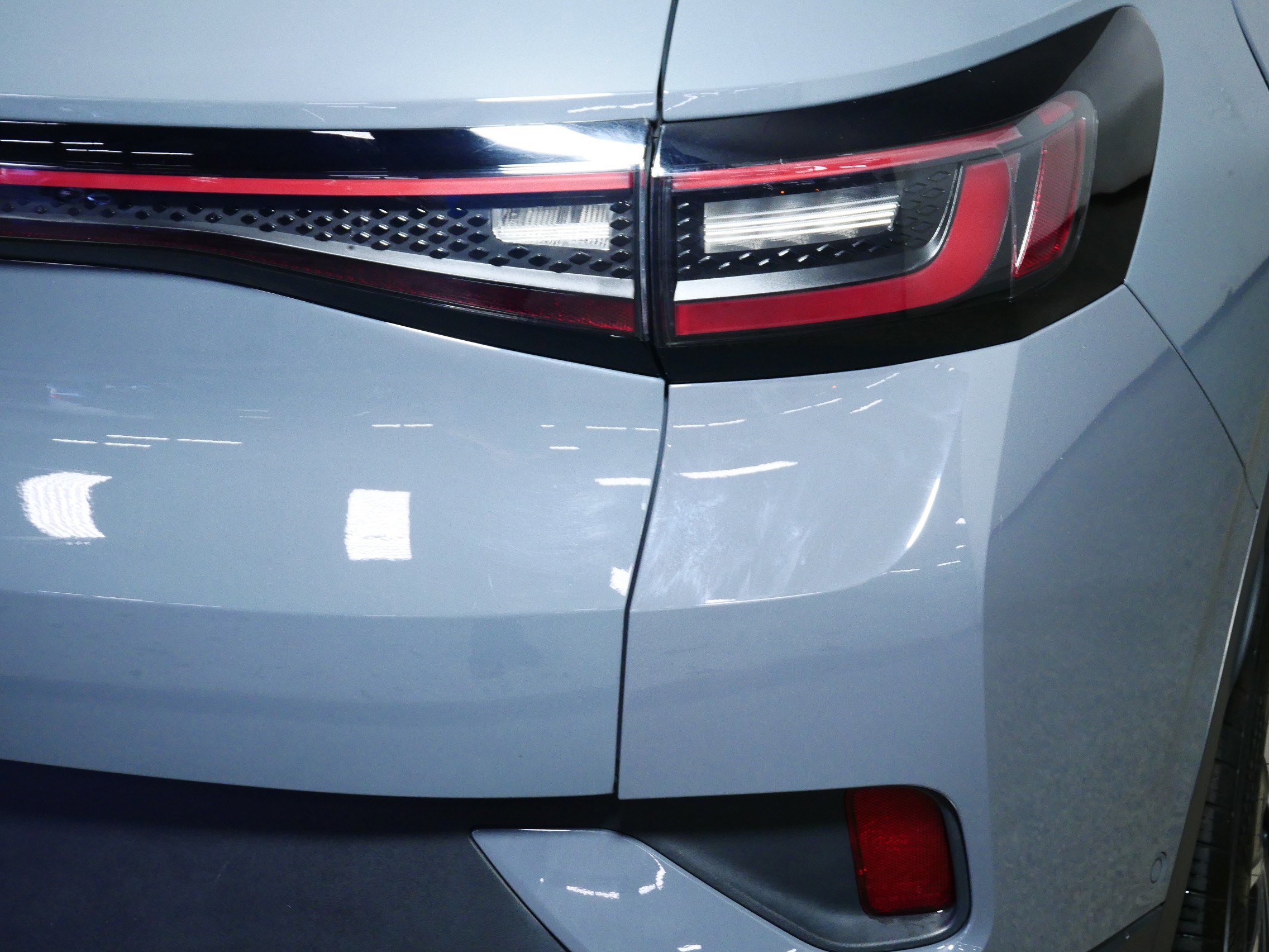 Certified 2024 Volkswagen ID.4 Pro image 17