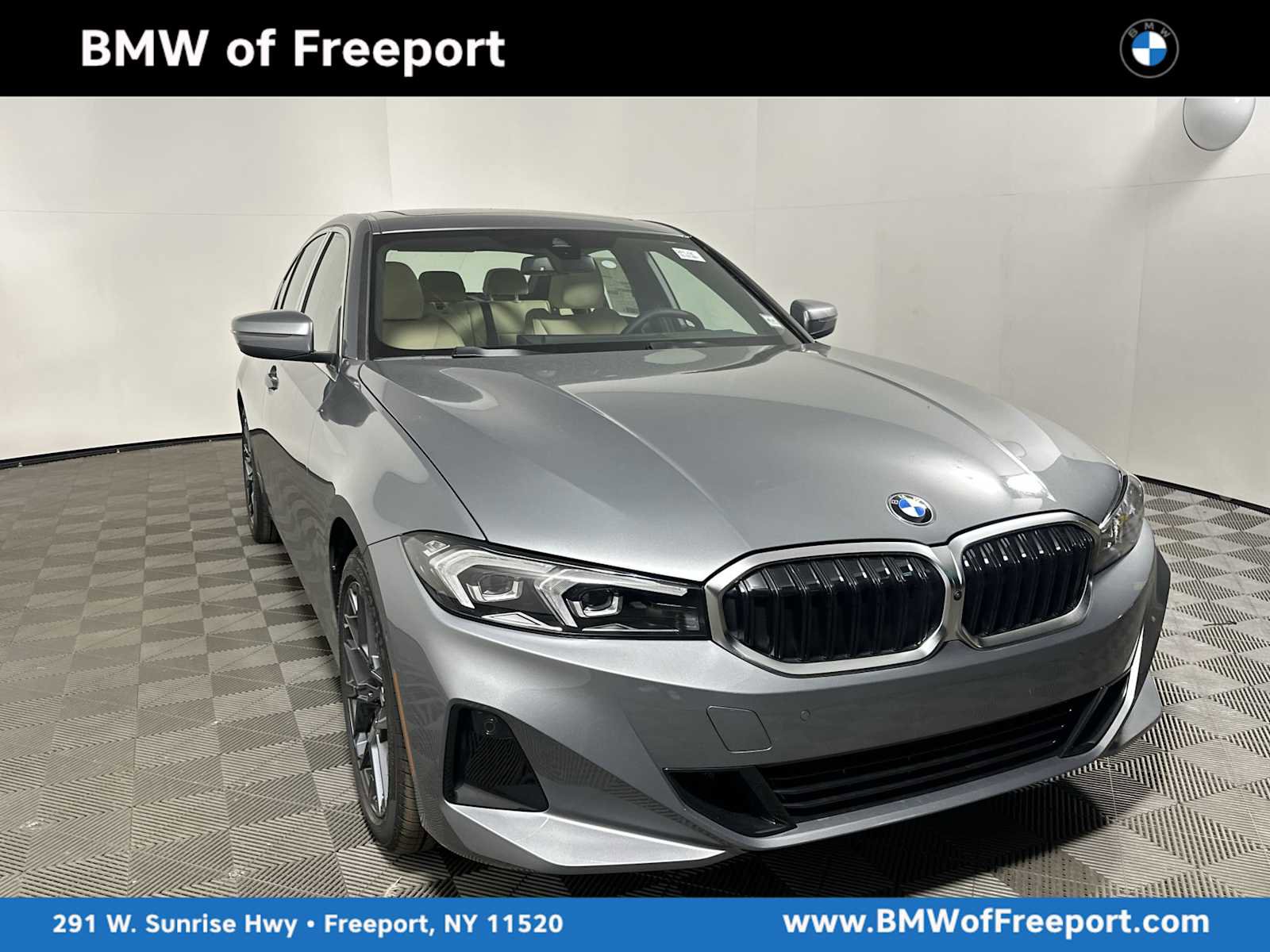 New 2025 BMW 330i xDrive Sedan w/ Convenience Package