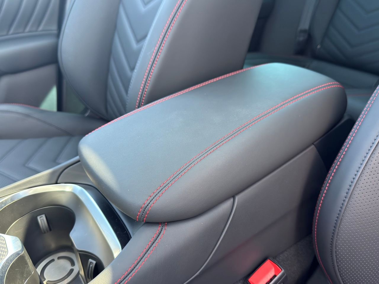 Certified 2024 Maserati Grecale Trofeo image 17