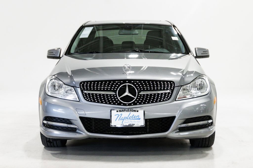 Used 2013 Mercedes-Benz C 300 4MATIC Sedan w/ Multimedia Pkg image 5