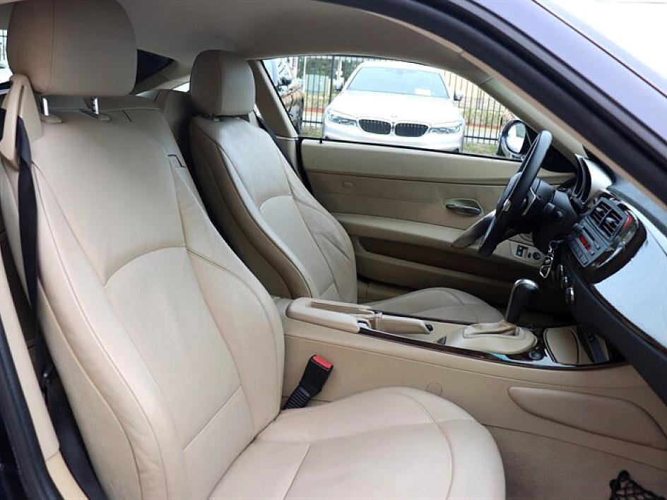 Used 2007 BMW Z4 3.0si image 13