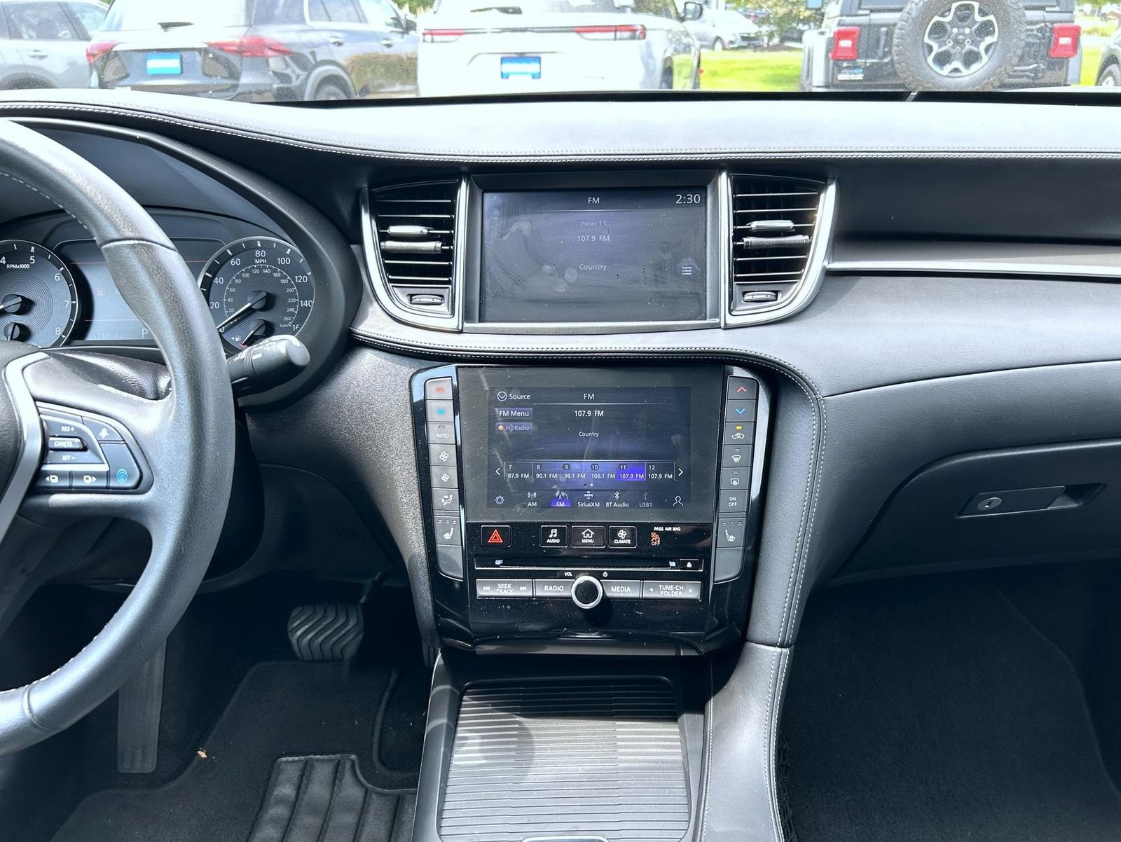 Certified 2023 INFINITI QX55 Luxe w/ Cargo Package AWD/4WD image 13