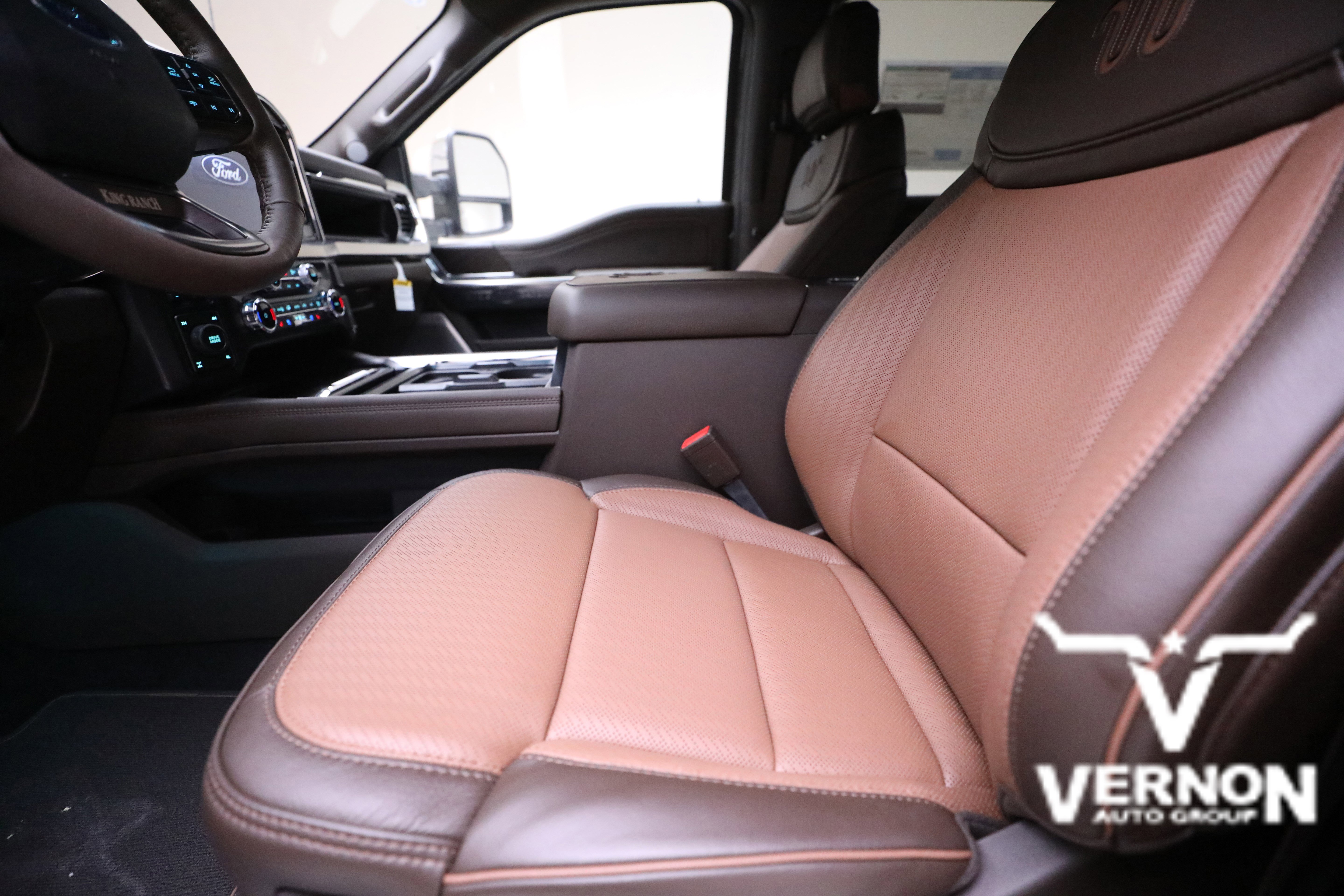 New 2026 Ford F250 King Ranch w/ Chrome Package image 10